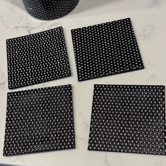 Elegant Wine Tote  4 with Coasters NWOT - Picture 2 of 2